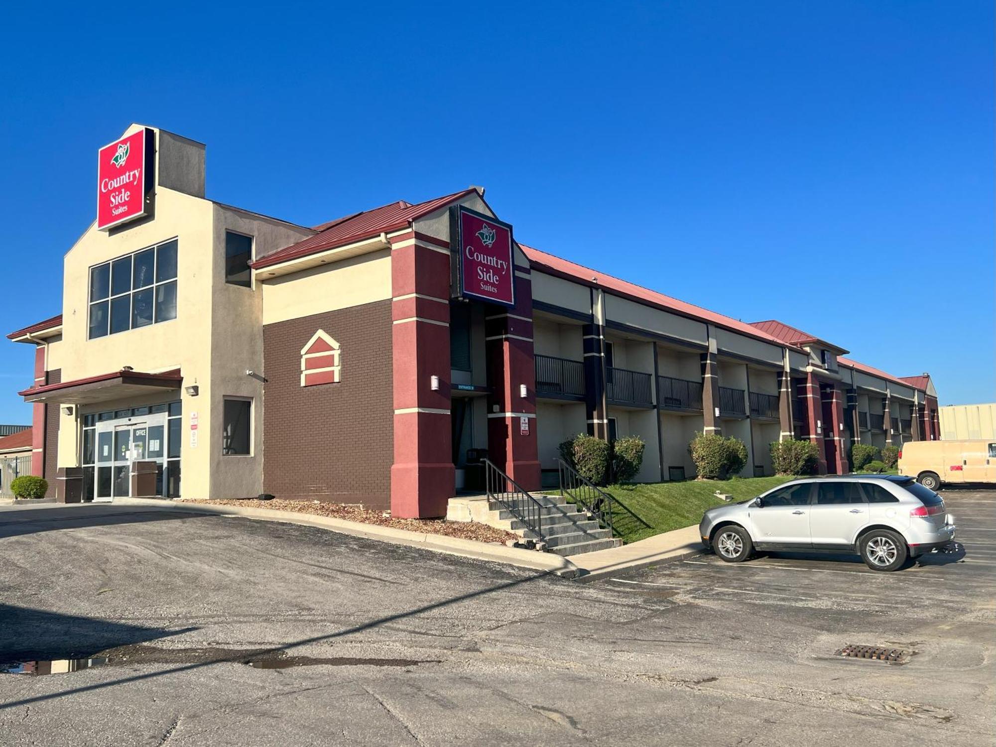 Countryside Suites Kansas City Independence I-70 East Sports Complex Hotel Exterior foto